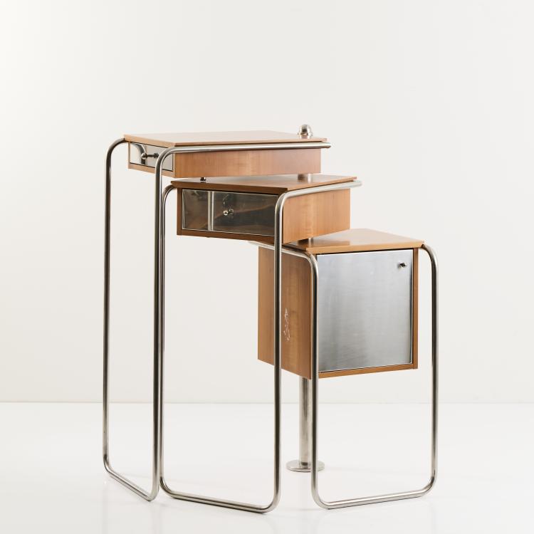 Bild 2 zu Objekt, Three-partite cabinet 'Fl&uuml;gelschrank TiRan', c. 1990, Gert M. Weber, Weber, Gert M., 174B 760