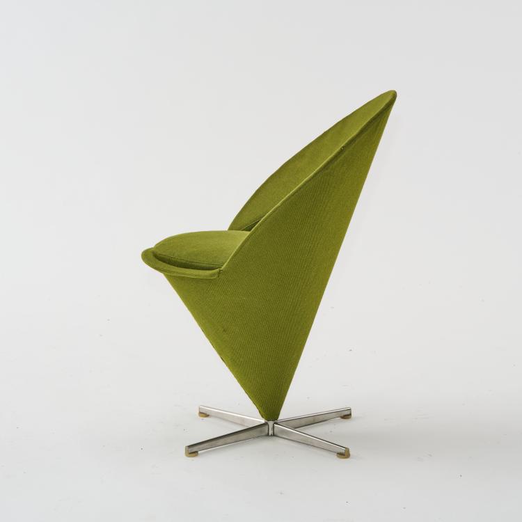 Bild 1 zu Objekt, Sessel 'Cone chair', 1958, Verner Panton, Plus-Linje, D&auml;nemark, 174B 629