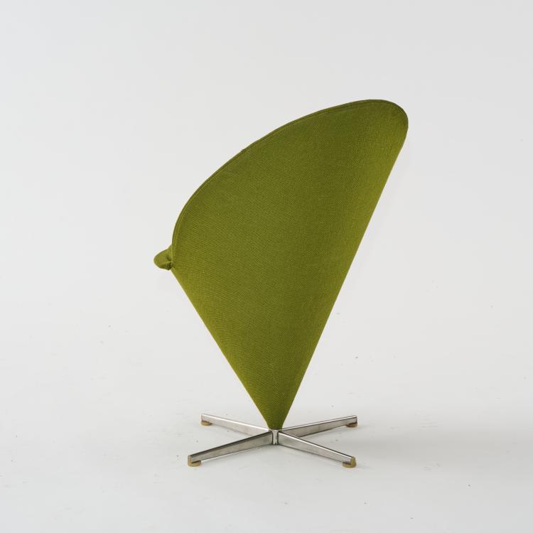 Bild 3 zu Objekt, Sessel 'Cone chair', 1958, Verner Panton, Plus-Linje, D&auml;nemark, 174B 629
