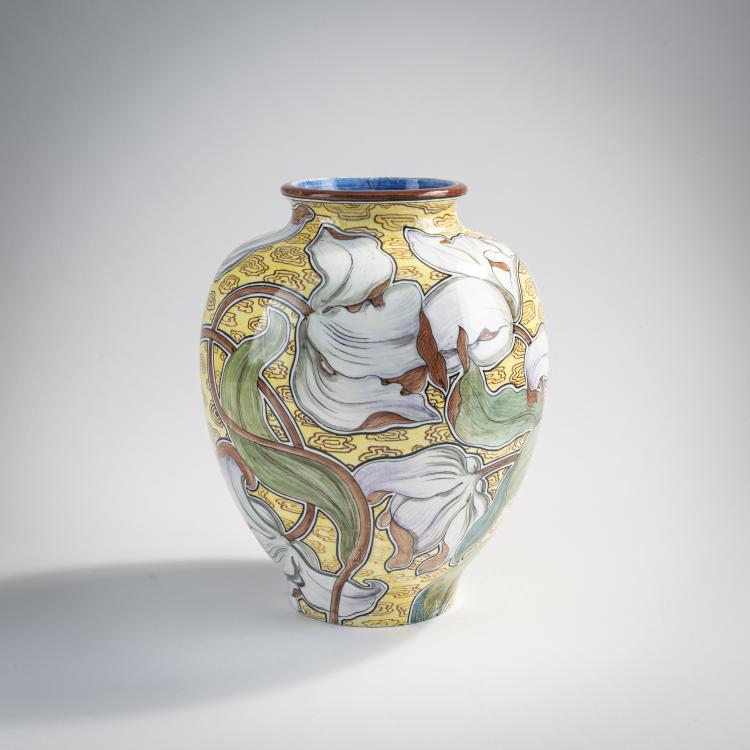 Bild 1 zu Objekt, Vase 'Giglio', um 1900, Societ&agrave; Ceramica di Colonnata, Sesto Fiorentino (zugeschrieben/attributed), 174A 396