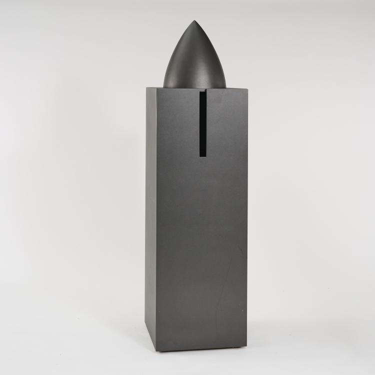 Bild 1 zu Objekt, 'Th&eacute;&acirc;tre du Monstre' cabinet, 1989, Philippe Starck, XO, Brie-Comte-Robert, 174B 534