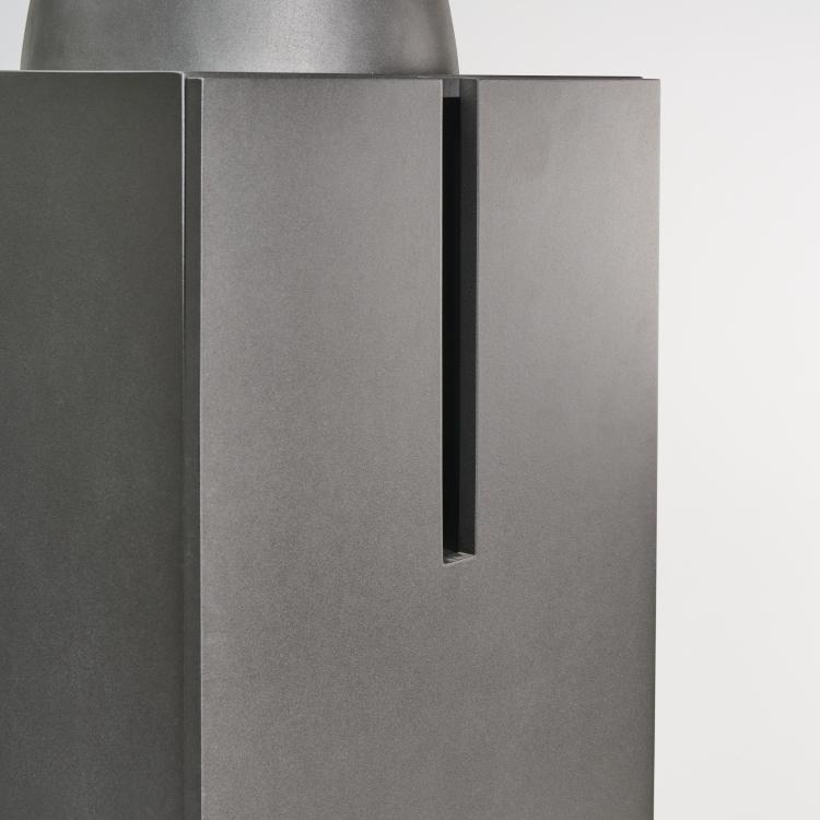 Bild 4 zu Objekt, 'Th&eacute;&acirc;tre du Monstre' cabinet, 1989, Philippe Starck, XO, Brie-Comte-Robert, 174B 534