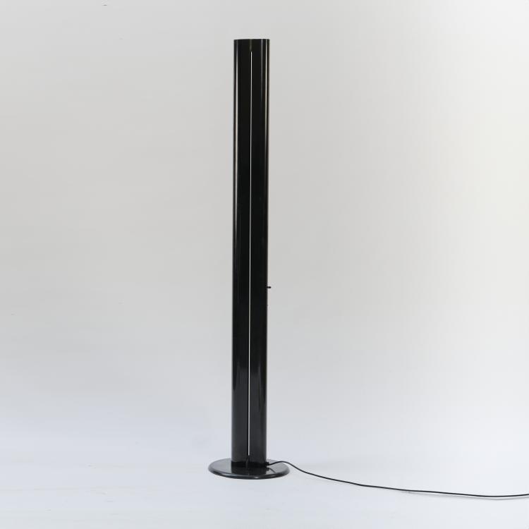 Hauptbild zu Objekt, Stehleuchte 'Megaron', 1979, Gianfranco Frattini, Artemide, Mailand, 174B 731