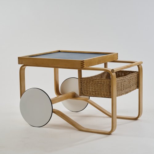 Serving trolley '900', 1937