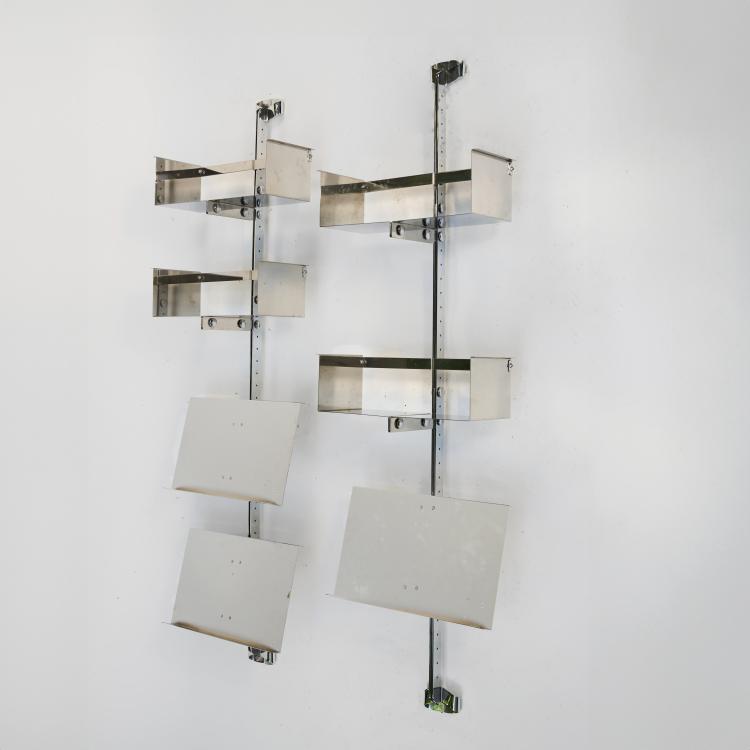 Hauptbild zu Objekt, Zwei Regale 'P 7000' mit vier Regalelementen und drei Buchablagen, 1970, Vittorio Introini, Proposals, Gallarate, Saporiti, Mailand, 174B 701