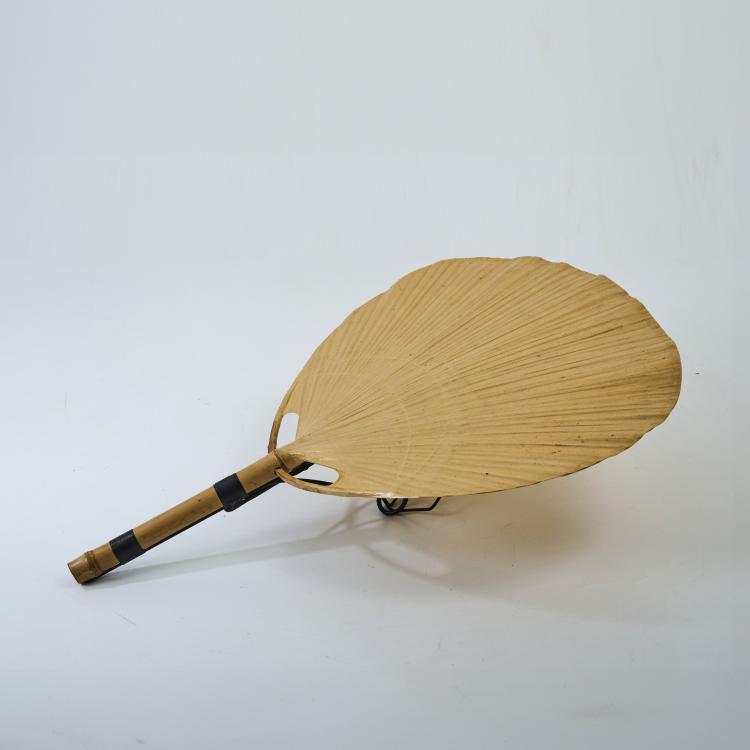 Hauptbild zu Objekt, 'Uchiwa III' wall light, 1973, Ingo Maurer, Design M, Maurer, Ingo, M&uuml;nchen, 174B 796