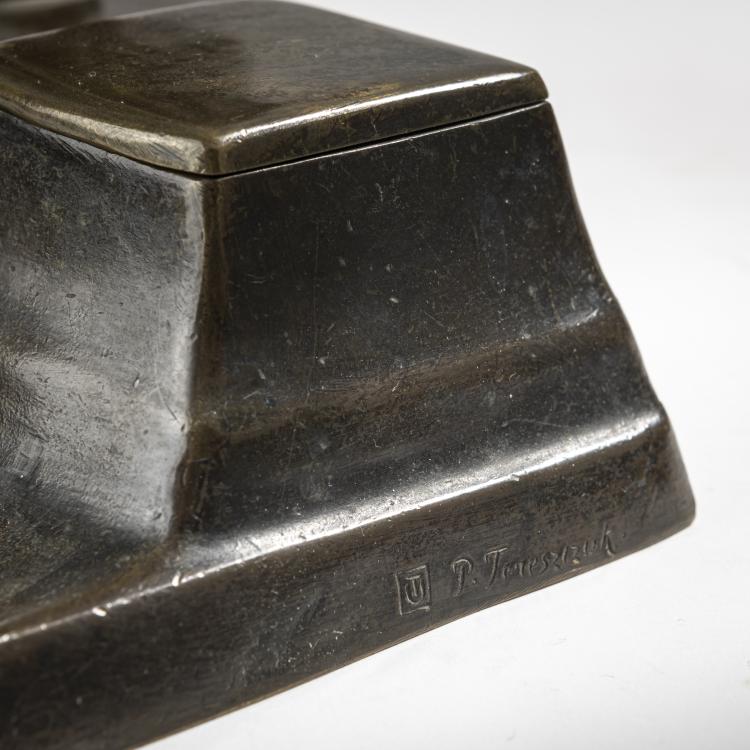 Bild 3 zu Objekt, Four-piece chryselephantine desk set, c. 1910, Peter Tereszczuk, Tereszczuk-Ullmann, Wien, 176C 591