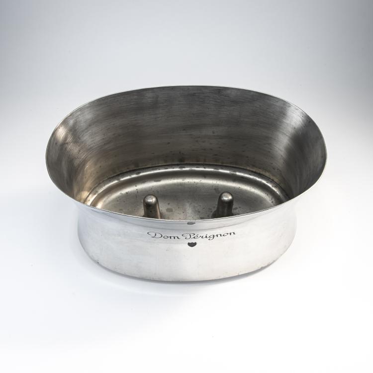 Bild 1 zu Objekt, Large champagne cooler 'Dom Perignon' for two magnum bottles, 2000, Martin Szekely, Orf&egrave;vrerie d'Anjou, Dom Perignon, &Eacute;pernay, 174B 486