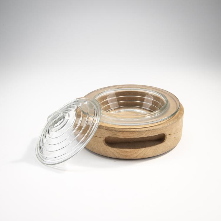 Bild 1 zu Objekt, Seltene Butterdose aus der Serie 'B&ouml;lgeblick', 1932, Aino Aalto, Karhula, Kalvola, 174B 462