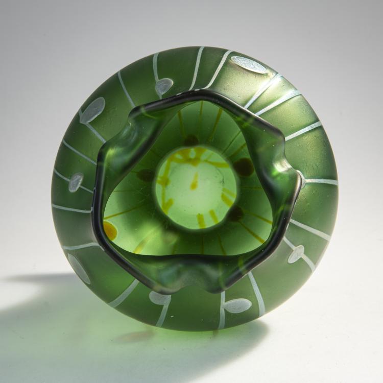 Bild 2 zu Objekt, Vase 'Streifen und Flecken', um 1900, Kralik, Wilhelm, Eleonorenheim, 174A 201