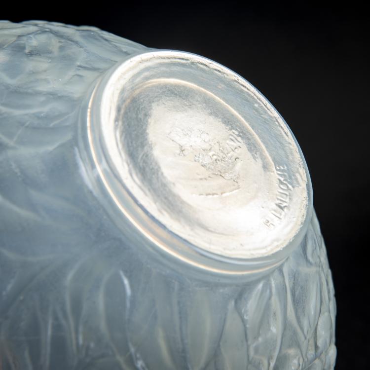 Bild 2 zu Objekt, Vase 'Gui', 1920, Ren&eacute; Lalique, Lalique, Wingen-sur-Moder, 174A 151