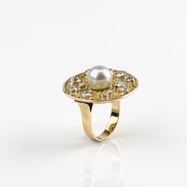 Bild 1 zu Objekt, Scheibenring mit Perle und Diamanten, Wandinger, Franz und Hermann, M&uuml;nchen, 176D 780
