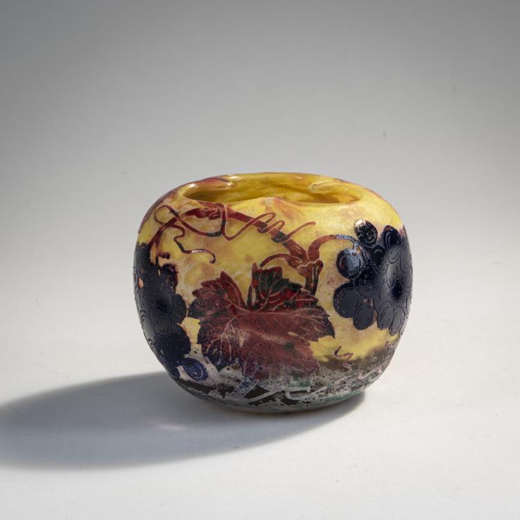 Hauptbild zu Objekt, Vase 'Vigne &agrave; l'Automne', 1903-04, Henri Berg&eacute;, Daum Fr&egrave;res, Nancy, 174A 33