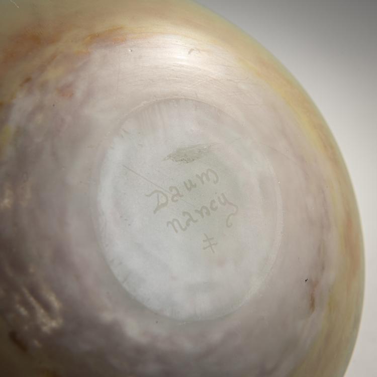 Bild 2 zu Objekt, Schale 'Chrysanth&egrave;mes', um 1906, Daum Fr&egrave;res, Nancy, 174A 67