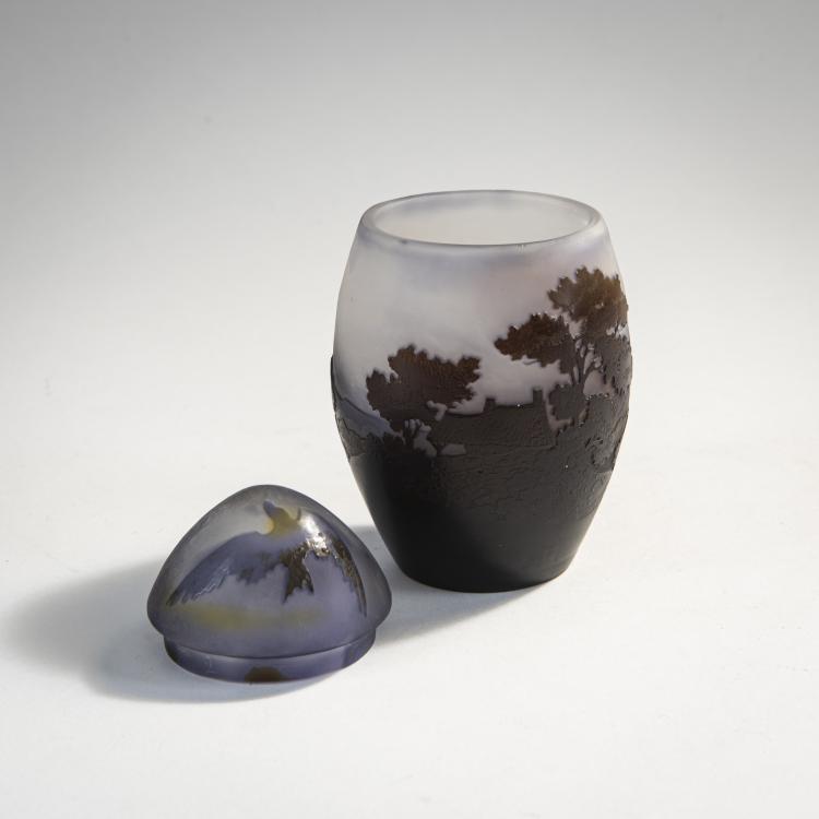 Bild 1 zu Objekt, Dose 'Paysage et Aigle', 1908-20, Gall&eacute;, Nancy, 174A 140