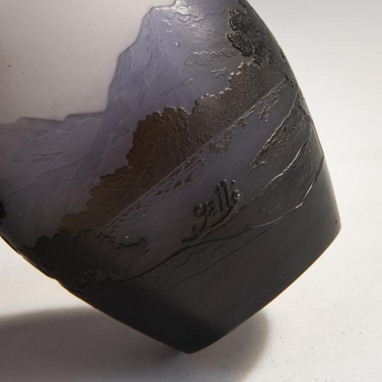 Bild 2 zu Objekt, Dose 'Paysage et Aigle', 1908-20, Gall&eacute;, Nancy, 174A 140