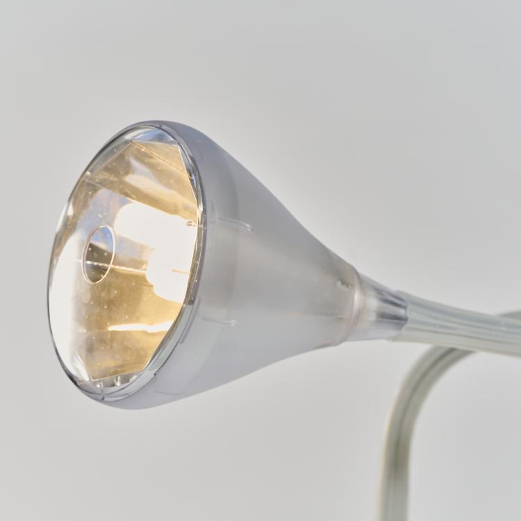 Bild 4 zu Objekt, 'Pipe Terra' floor lamp, 2005, Jacques Herzog,Pierre De Meuron, Artemide, Mailand / Milan, 174B 785
