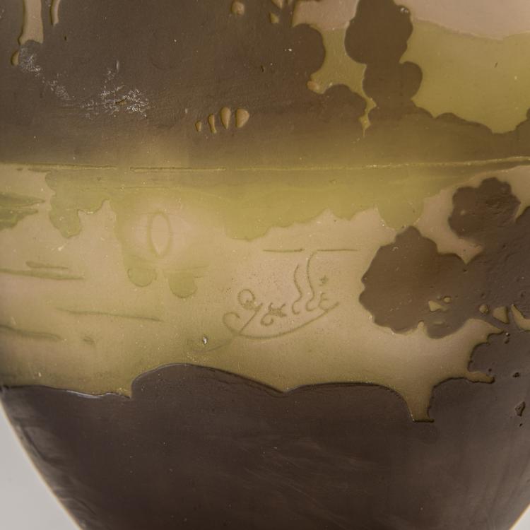 Bild 2 zu Objekt, Hohe Vase 'Paysage lacustre', 1908-20, Gall&eacute;, Nancy, 174A 141