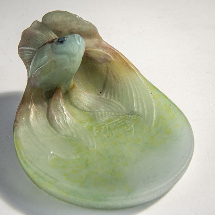 Bild 1 zu Objekt, Vide-poches 'Cyprins dor&eacute;s', 1906-13, Henri Berg&eacute;, Walter, Amalric, Nancy, 174A 197