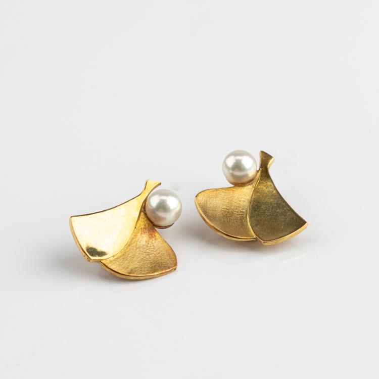 Bild 1 zu Objekt, Pair of ginkgo leaf shaped ear clips, 2000, Claus Pohl, 174C 981