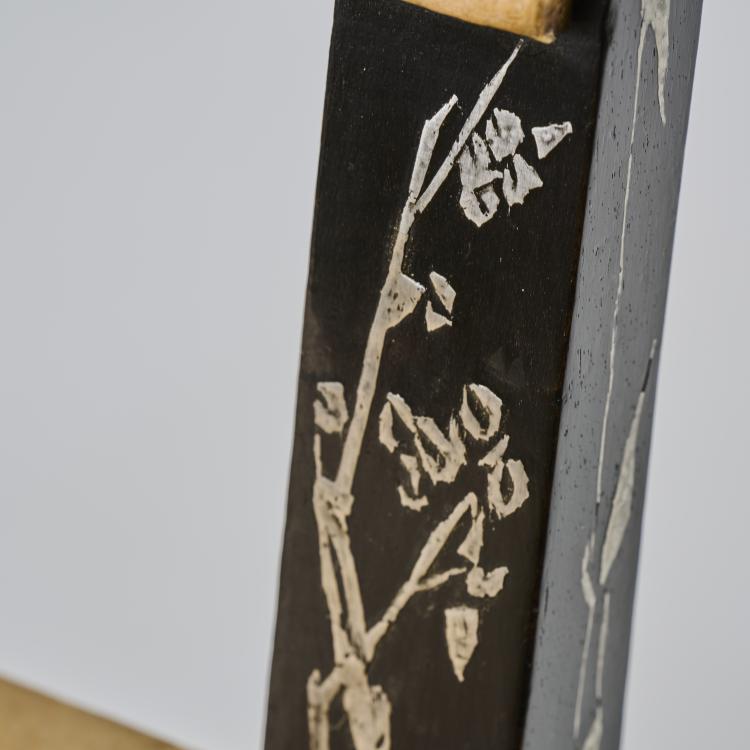 Bild 1 zu Objekt, Stuhl 'Sabre', um 1900, Carlo Bugatti, Bugatti & Cie., Mailand, 174A 332