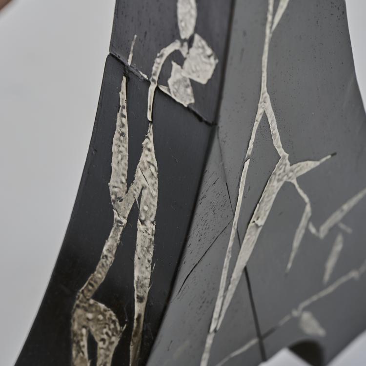 Bild 3 zu Objekt, Stuhl 'Sabre', um 1900, Carlo Bugatti, Bugatti & Cie., Mailand, 174A 332