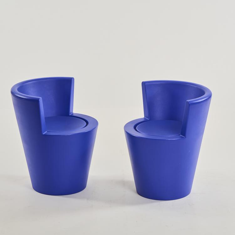 Hauptbild zu Objekt, Two 'Tube Chairs', 2004 (design), Tom Dixon, Cappellini, Mailand / Milan, 175A 80