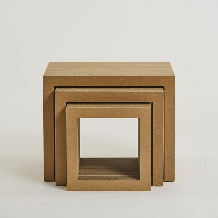 Bild 1 zu Objekt, Three 'Low Table Set' nesting tables 1972 (design), Frank O. Gehry, Vitra, Birsfelden, 175A 33