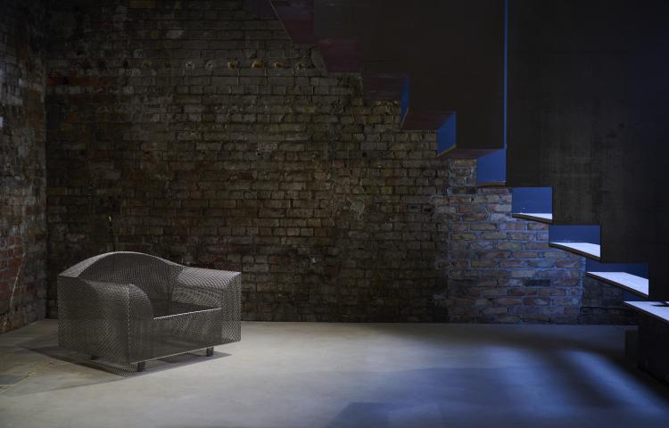 Bild 4 zu Objekt, Armlehnsessel 'How High The Moon', 1986 (Entwurf), Shiro Kuramata, Vitra, Birsfelden, 175A 50