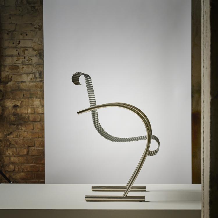 Bild 1 zu Objekt, 'SingSingSing' armchair, 1986 (design), Shiro Kuramata, XO, Brie-Comte-Robert, 175A 56