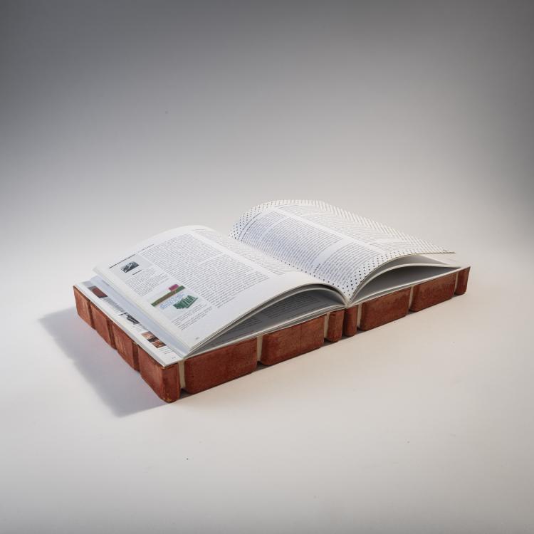 Bild 2 zu Objekt, Exhibition catalogue 'The Rock Furniture', 2002, Franco Mello, Gufram, Balangero, 175A 81