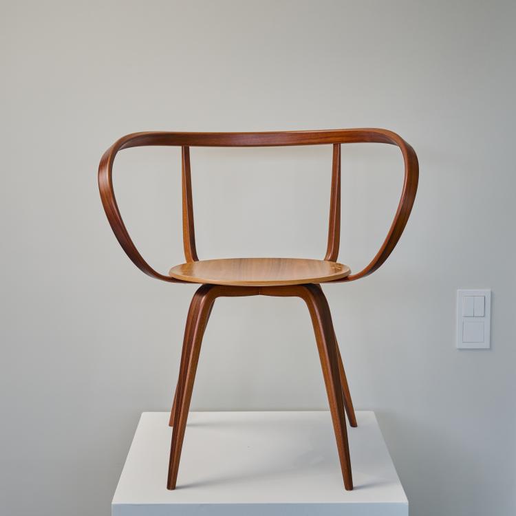 Bild 2 zu Objekt, Armlehnstuhl 'Pretzel Chair', 1952 (Entwurf), George Nelson, Vitra, Birsfelden, 175A 46