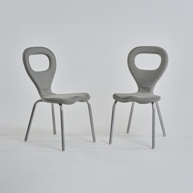 Hauptbild zu Objekt, Two 'TV-Chairs', 1993 (design), Marc Newson, Moroso, Tavagnacco, 175A 61