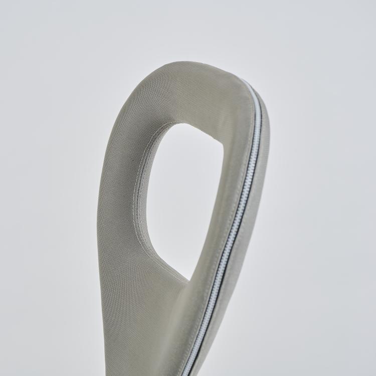 Bild 3 zu Objekt, Two 'TV-Chairs', 1993 (design), Marc Newson, Moroso, Tavagnacco, 175A 61