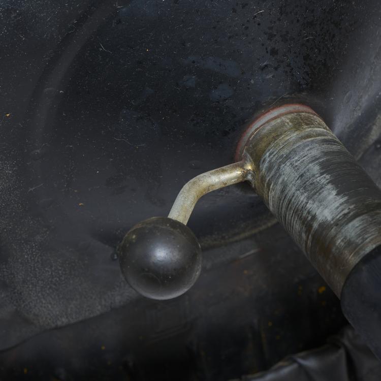 Bild 3 zu Objekt, Chair 'Arco', 1963, Studio B.B.P.R.,Ludovico Barbiano di Belgiojoso,Enrico Peressutti,Ernesto Nathan Rogers, Olivetti, Ivrea, 174B 662