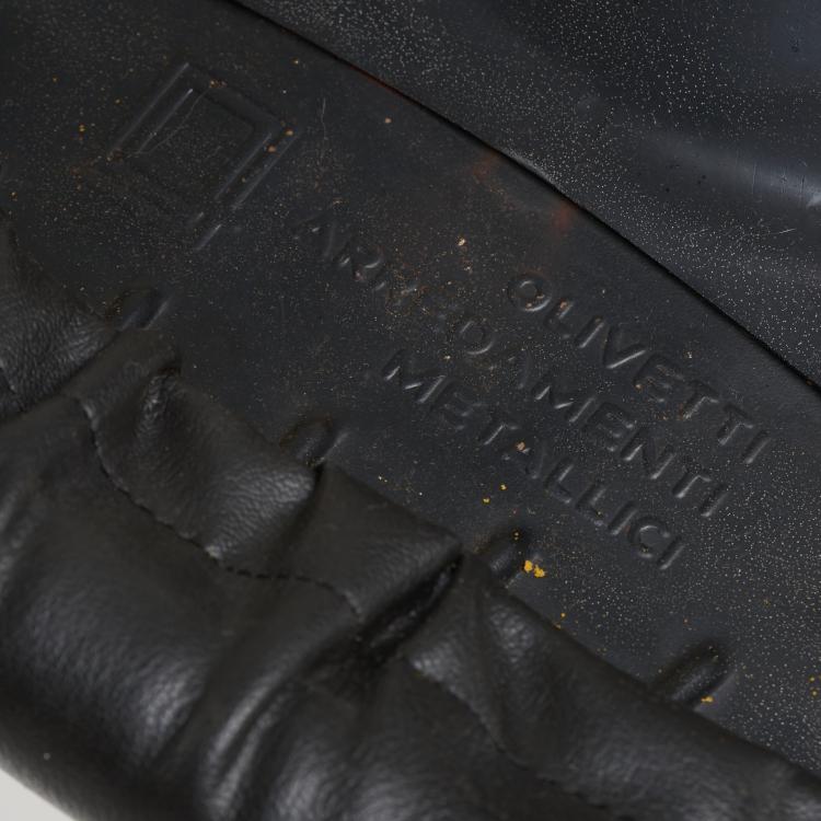 Bild 4 zu Objekt, Chair 'Arco', 1963, Studio B.B.P.R.,Ludovico Barbiano di Belgiojoso,Enrico Peressutti,Ernesto Nathan Rogers, Olivetti, Ivrea, 174B 662