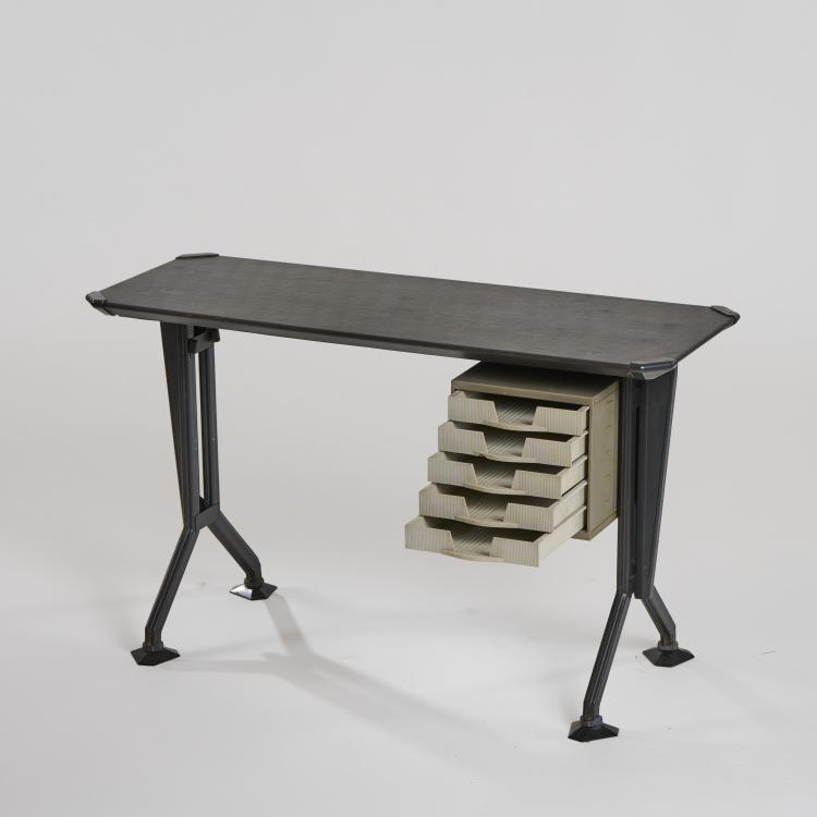 Bild 2 zu Objekt, Schreibmaschinentisch 'Arco', 1963, Gian Luigi Banfi,Ludovico Barbiano di Belgiojoso,Enrico Peressutti,Ernesto Nathan Rogers, Olivetti, Ivrea, 174B 663