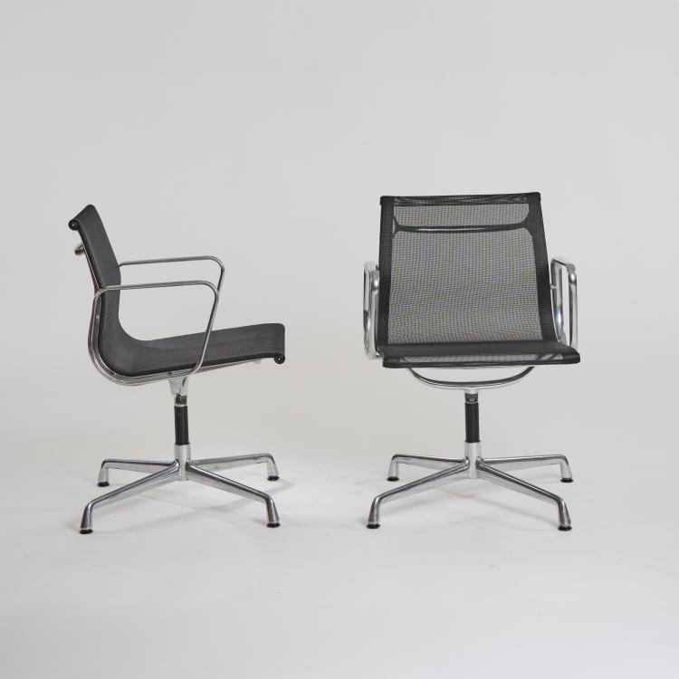Bild 3 zu Objekt, Zwei St&uuml;hle 'Aluminum chair', 1958 (Entwurf), Charles Eames,Ray Eames, ICF Cadsana, Mailand / Milan; Miller, Herman, Zeeland, 175B 240