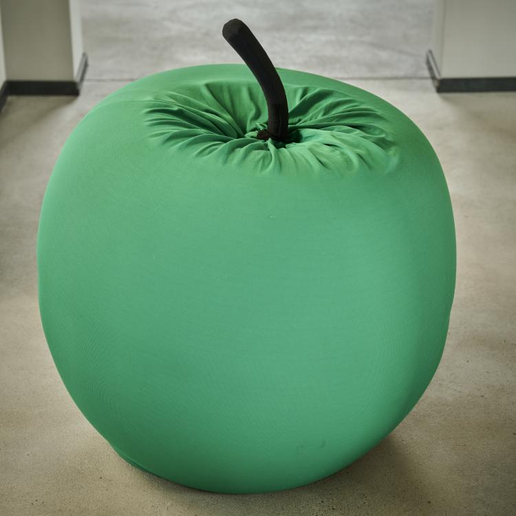 Bild 1 zu Objekt, 'The Big Apple', 1974 (design),  Studio 65,G. Arnaudo,F. Audrito,A. M. Rachetta,A. Sampaniotis,A. Sampaniotou, Gufram, Mailand / Milan, 175A 42