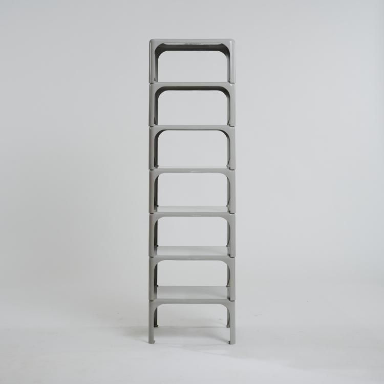 Bild 2 zu Objekt, Seven 'Demetrio 45'/'Elena' stacking tables, 1966, Vico Magistretti, Artemide, Mailand / Milan, 174B 682