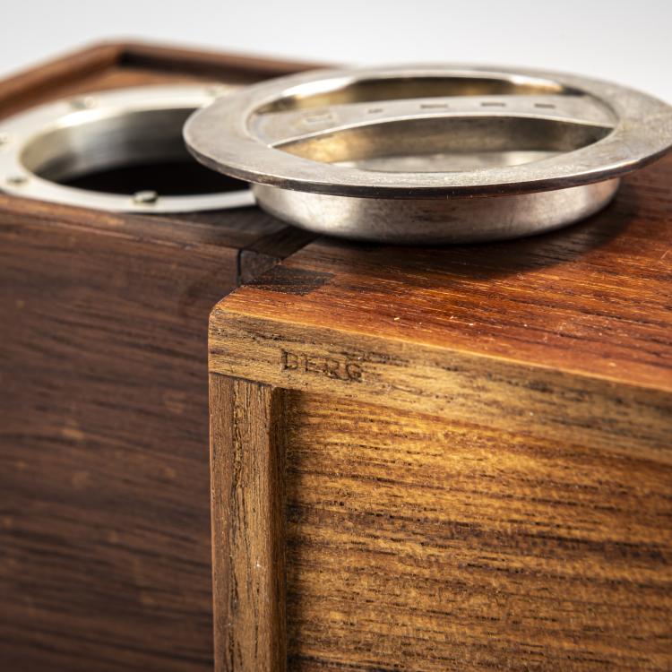 Bild 1 zu Objekt, Two tea caddies, 1955, Bertel Gardberg, Norrmark Handicraft, Finnland, 174B 516