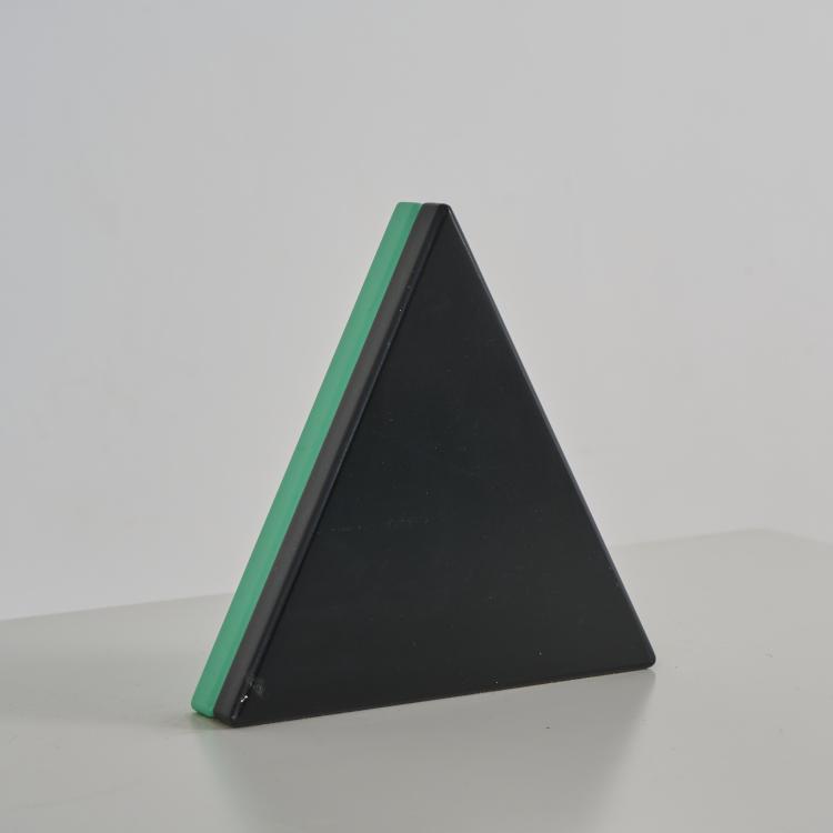 Bild 9 zu Objekt, Schrank 'TRA', 2005, Alessandro Mendini, Zerodisegno, San Giuliano Vecchio, 174B 787