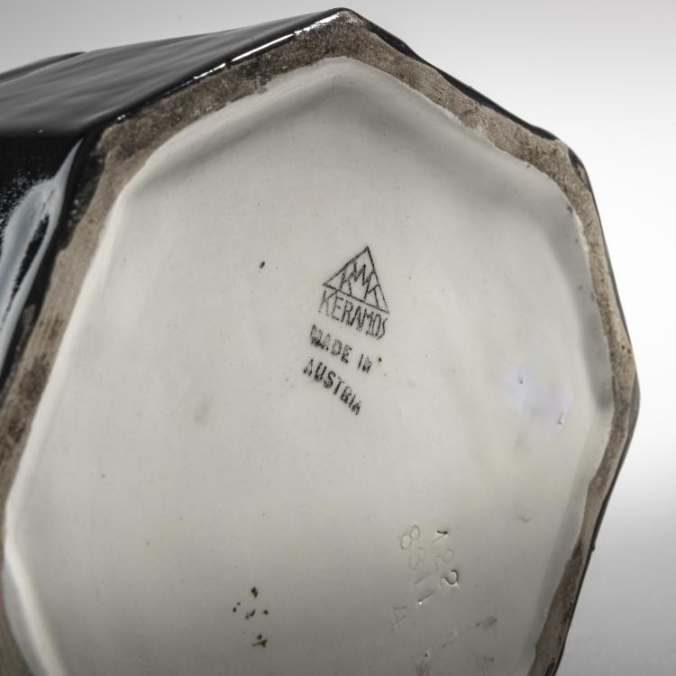 Bild 3 zu Objekt, 'Actress', c. 1930, Keramos-Wiener Kunstkeramik und Porzellanmanufaktur AG, 176C 561