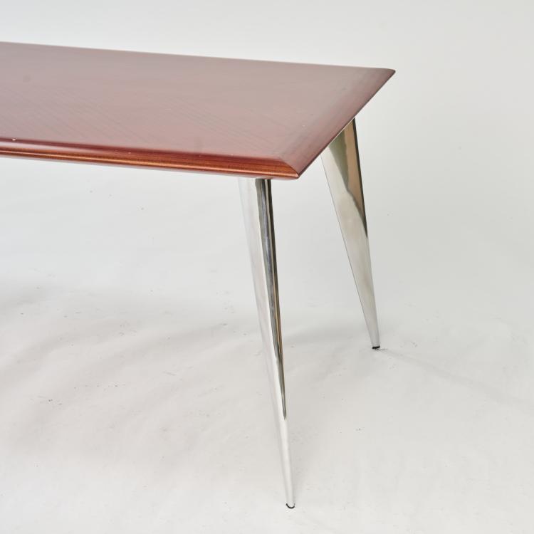 Bild 6 zu Objekt, 'J. (S&eacute;rie Lang)' table, 1991, Philippe Starck, Driade Aleph, Mailand, 174B 536