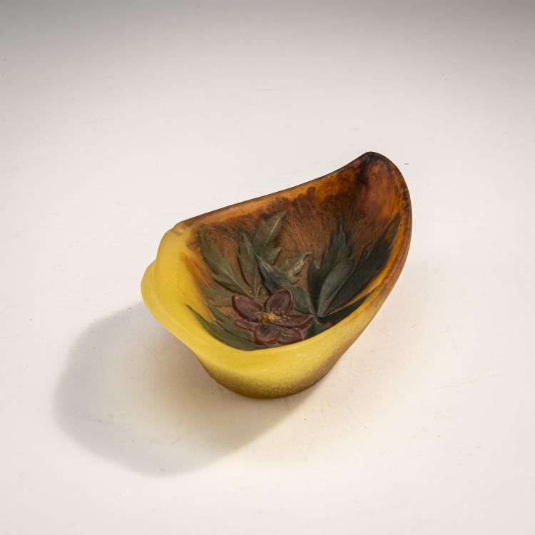 Bild 1 zu Objekt, Bowl 'An&eacute;mone', c. 1923, Henri Berg&eacute;, Walter, Amalric, Nancy, 174A 198