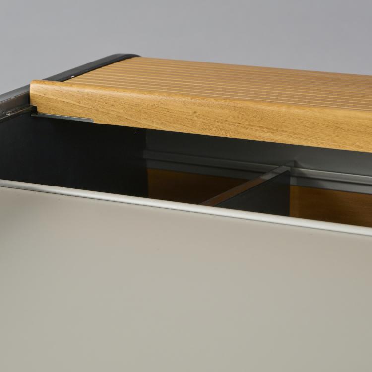 Bild 7 zu Objekt, 'Rolltop-high-desk' from the 'Action Office I' series, 1964 (design), George Nelson,Robert Propst, Miller, Herman, Zeeland, 175B 276