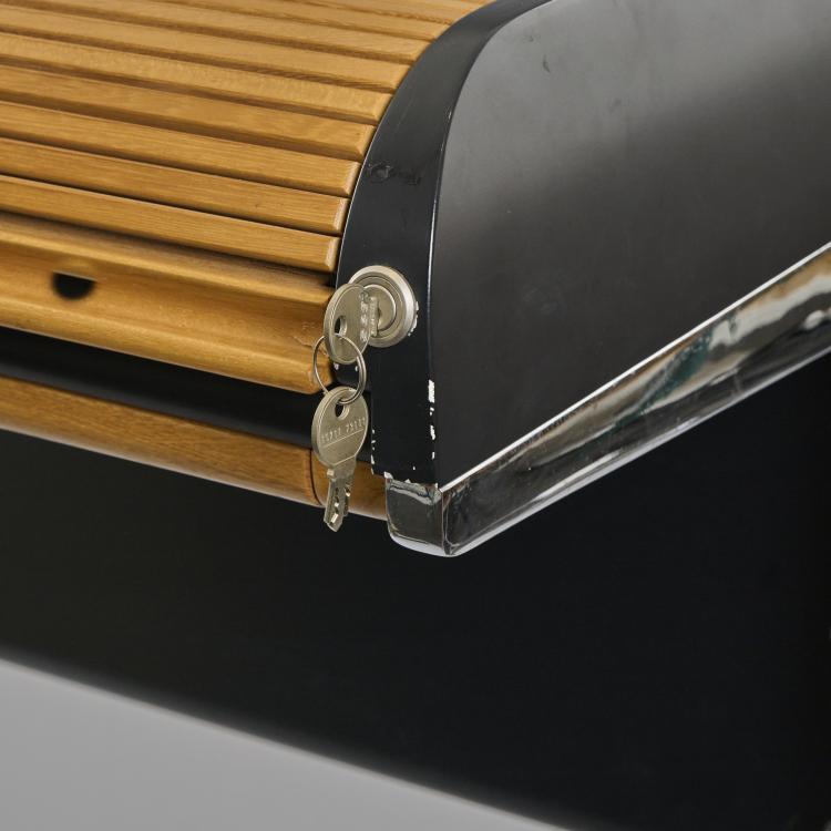 Bild 9 zu Objekt, 'Rolltop-high-desk' from the 'Action Office I' series, 1964 (design), George Nelson,Robert Propst, Miller, Herman, Zeeland, 175B 276