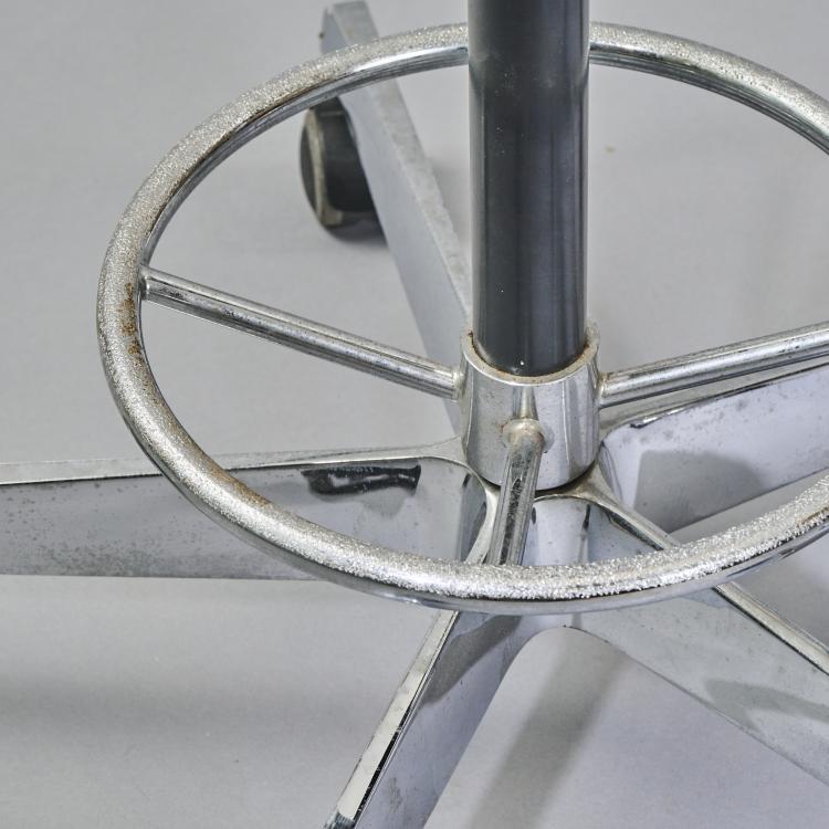 Bild 4 zu Objekt, Two 'Drawing Chairs' ('Propst perch'), 1964 (design), George Nelson,Robert Propst, Miller, Herman, Zeeland, 175B 275