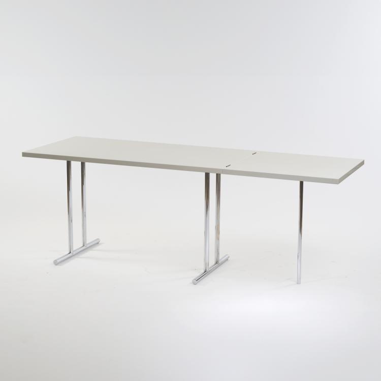 Bild 1 zu Objekt, Folding 'Lou Perou' tea table, 1953-58 (design), Eileen Gray, ClassiCon, M&uuml;nchen, 175B 91