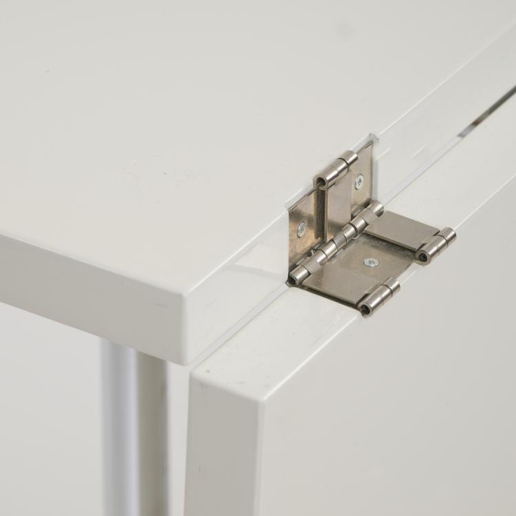 Bild 4 zu Objekt, Folding 'Lou Perou' tea table, 1953-58 (design), Eileen Gray, ClassiCon, M&uuml;nchen, 175B 91
